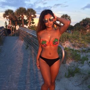 Staples(comes with hook on straps) bikini top only